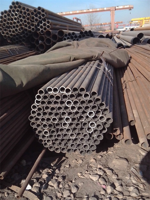 伊春小口径精密无缝钢管