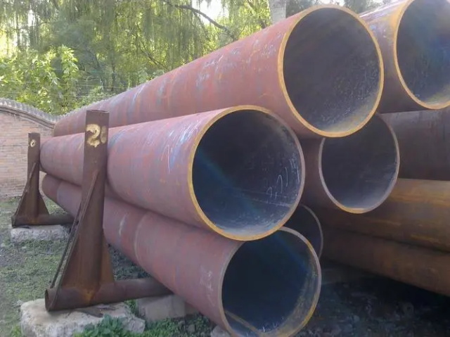 伊春大口径厚壁无缝钢管