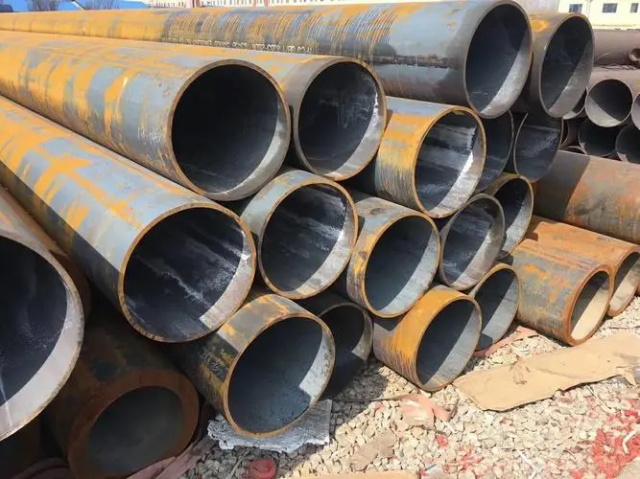 伊春厚壁大口径无缝钢管