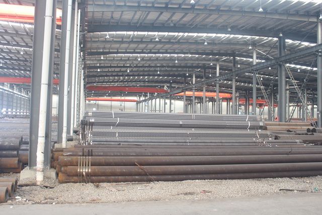 伊春厚壁小口径无缝钢管