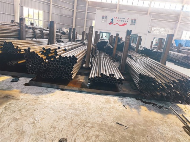 伊春45号精密无缝钢管