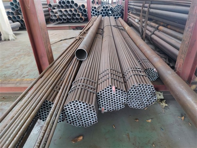 伊春15crmog无缝钢管