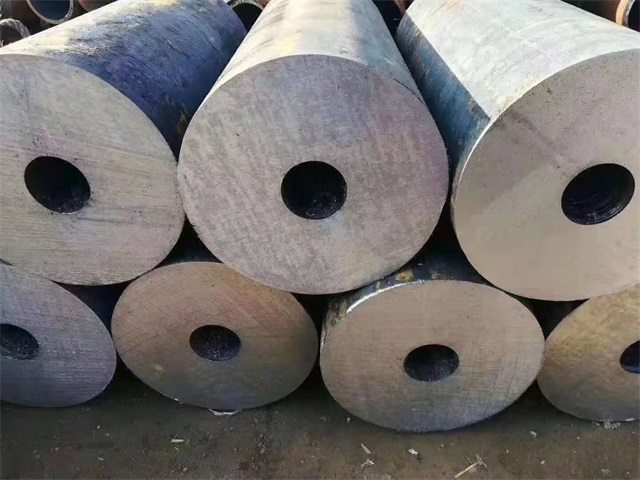 伊春35crmo厚壁无缝钢管