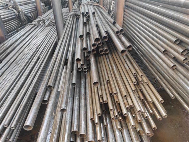 伊春精密无缝钢管销售处