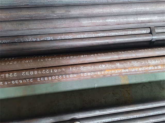 伊春15CrMoG高压无缝钢管