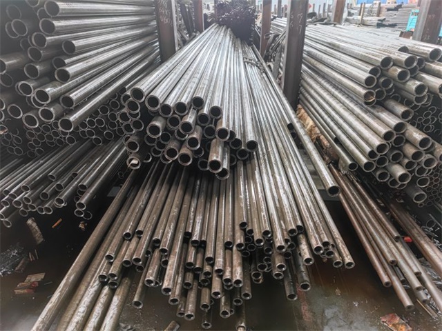 伊春精密无缝钢管型号规格