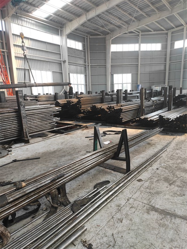 伊春小口径精密光亮无缝钢管